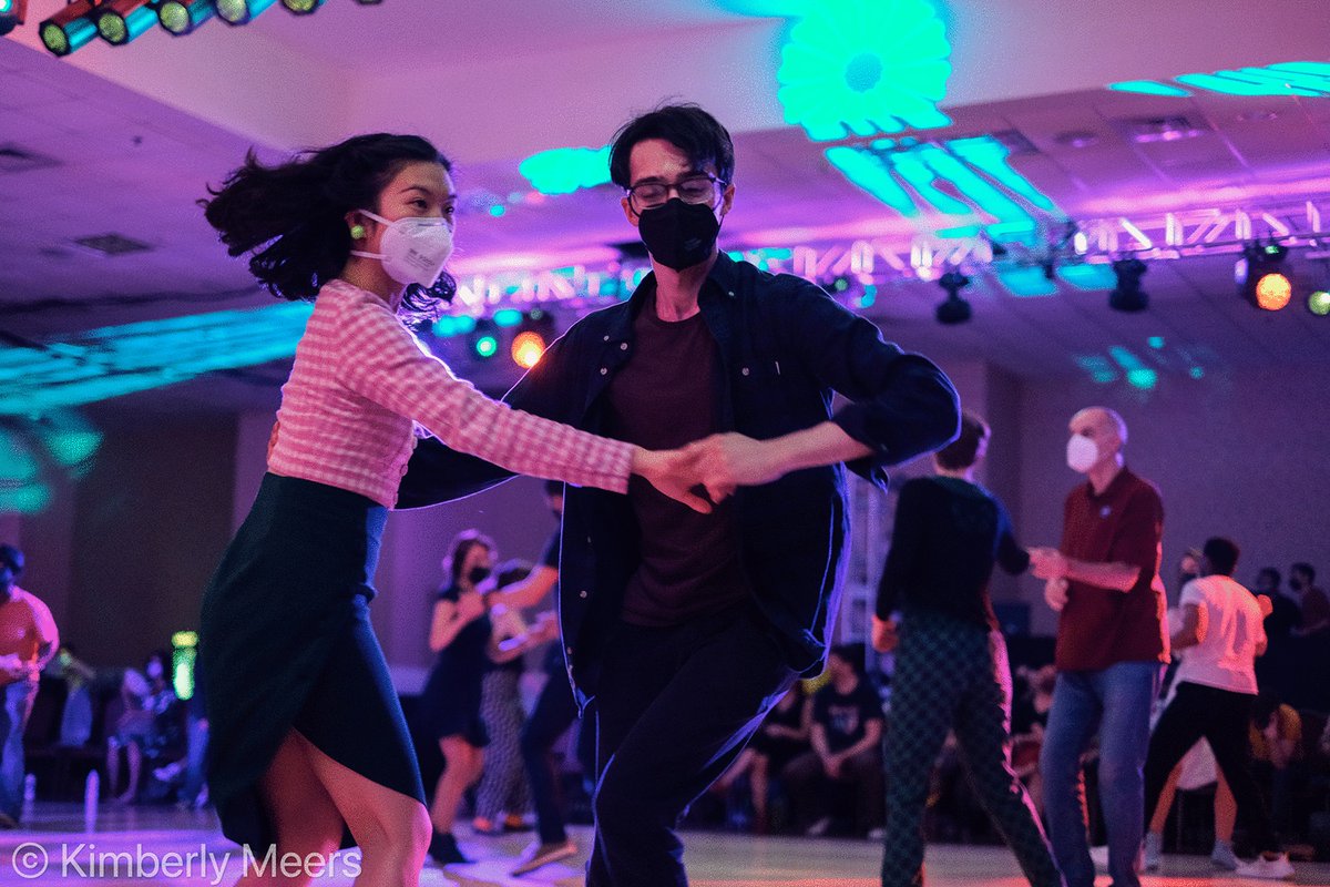 Read this new study on COVID transmission at @lindyfocus 2021, including recommendations for staying safe at a swing event. 

#lindyhop #swingdance 

yehoodi.com/blog/2022/3/1/…