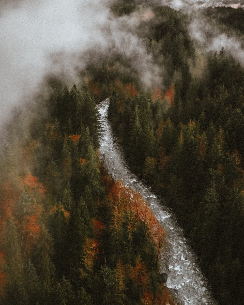 GroverMaxwell's tweet photo. Show me your best pictures of a river! https://t.co/FFLRFF7rxw
