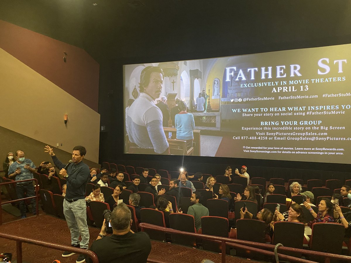 FatherCapo's tweet photo. Thanks to @markwahlberg for having our STU @StThomasUniv delegation at a private screening of his “Father Stu” movie produced with Mel Gibson. An amazing and moving film based on a real story and out in theaters on Holy Week. #FrStu #STU https://t.co/Tcy7WQuD9Q
