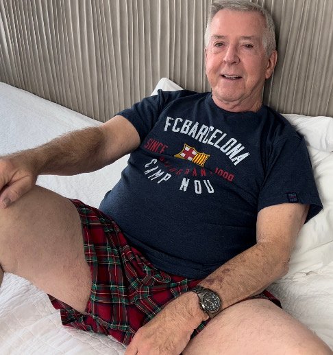 Still from a brand new--HOT--video session with @daddiesbyeze1  see https://t.co/Euc7IkLZfE
#ranchomiragedaddy