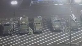 carlbildt's tweet photo. Chilling. Prisoner transport vehicles lining up in Kherson 🇺🇦 after the city was captured by 🇷🇺 after several days of fighting. Darkness descends. An empire of evil has come. https://t.co/wzvlYV4vPy
