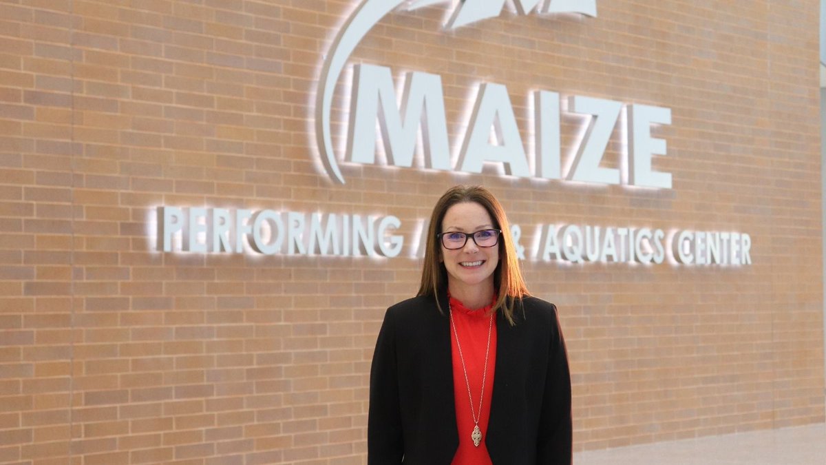 The Maize Board of Education voted unanimously to hire Dr. Raquel Greer to become the next Maize USD 266 Superintendent of Schools. She has worked as the Mulvane Schools Assistant Superintendent since July 2018 &amp; will begin in #OneMa1ze on July 1, 2022. bit.ly/3tpGMHK