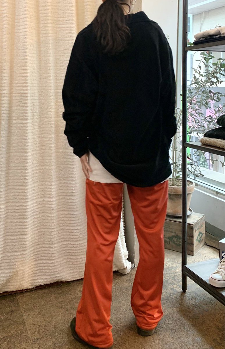 i_nou_'s tweet photo. in stock.
・corduroy half zip tops
・adidas side line track pants https://t.co/ITR9LTqDPe