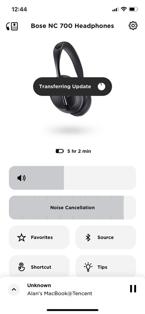 alan82376816's tweet photo. bose700软件升级很慢，得0.5h https://t.co/Icj4U97kV8