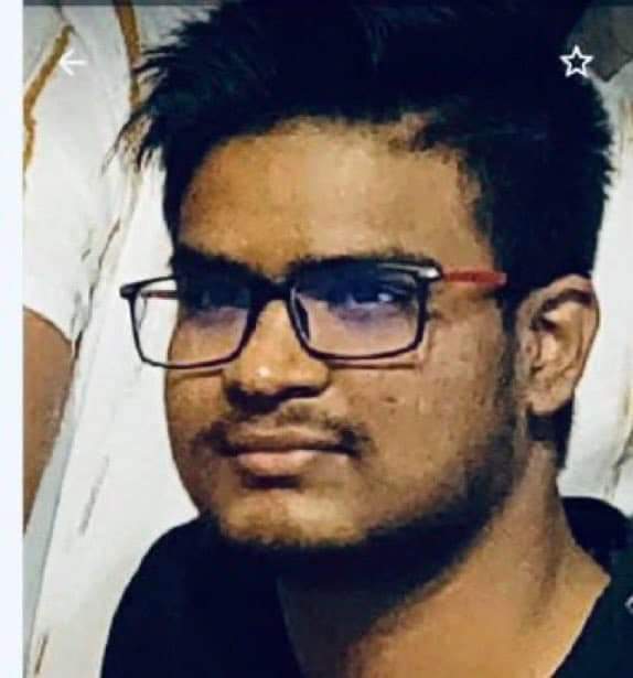 AnoopDi60301263's tweet photo. अपने प्रधानमंत्री से कहना मैं जिंदा नहीं लौट पाया। https://t.co/gSfABKM8eU