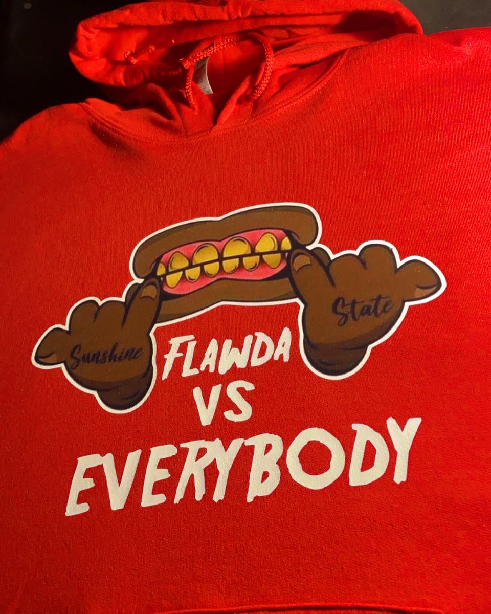 ShopWithChevy's tweet photo. Flawda vs Everybody Hoodies 🥶#MuckwayCustomz https://t.co/wpB4XaQTNC