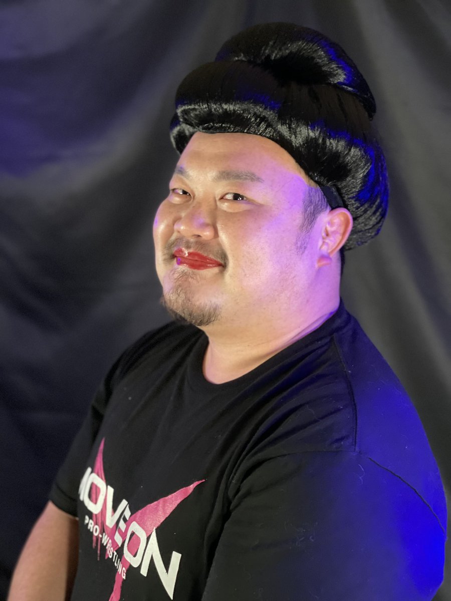 Ring_Ana_Naoki's tweet image. かずこの部屋　番組予告
youtu.be/v7ukykCPf60

#mo_pw
#MoveOnProWrestling
#MoveOnProject
#かずこの部屋
#ムーブオンプロレスリング
#プロレス
#チープな動画
#しかし本気
#三原一晃