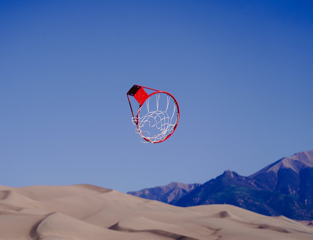 douglasrmccurdy's tweet photo. Hoop World Vol. 1 - Final Auction 

Wednesday 3/2/22
24 Hour Auction 
4pm EST/1pm PST

Starting Bid: ◎ 1
Tick Size: ◎ 1

douglas - 017, 018, 019, 020 

A portion of these auctions will go to replacing nets in NYC - Spring 2022

Exchange Art https://t.co/3HzuWhq8Kd