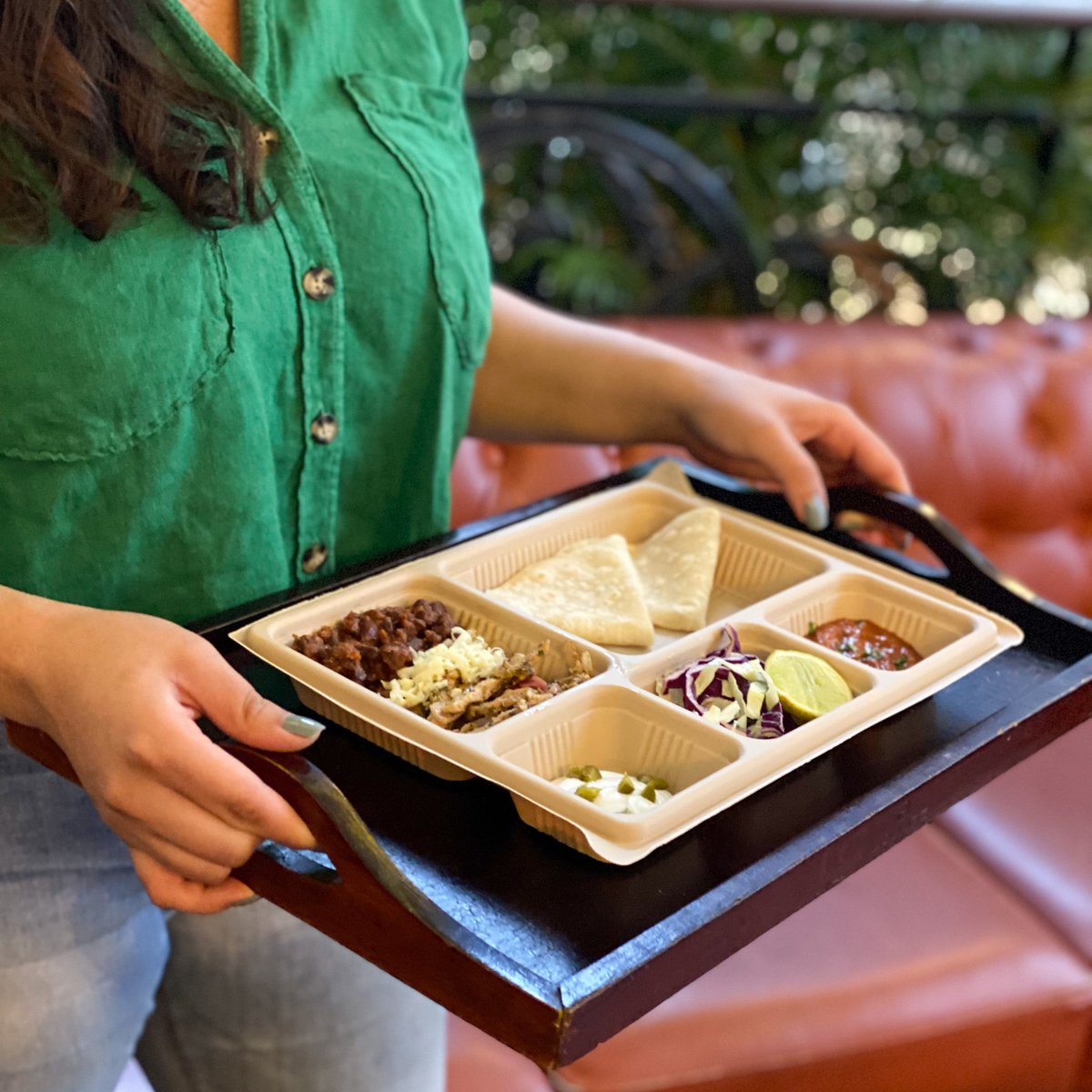 With every bite, our best-seller Grilled Chicken Tacos will awaken your taste buds to a world of flavour. 🌮

You can order it via Swiggy, Zomato, Dunzo or by clicking on the link in the bio.

#MexicanFood #Tacos #PulledChickenTacos #MexicanCuisine