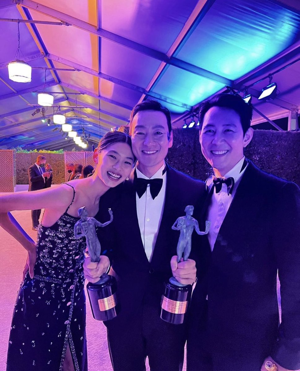 parkhaesoopics's tweet photo. i miss the sqg family sm https://t.co/wL8wanXGH8