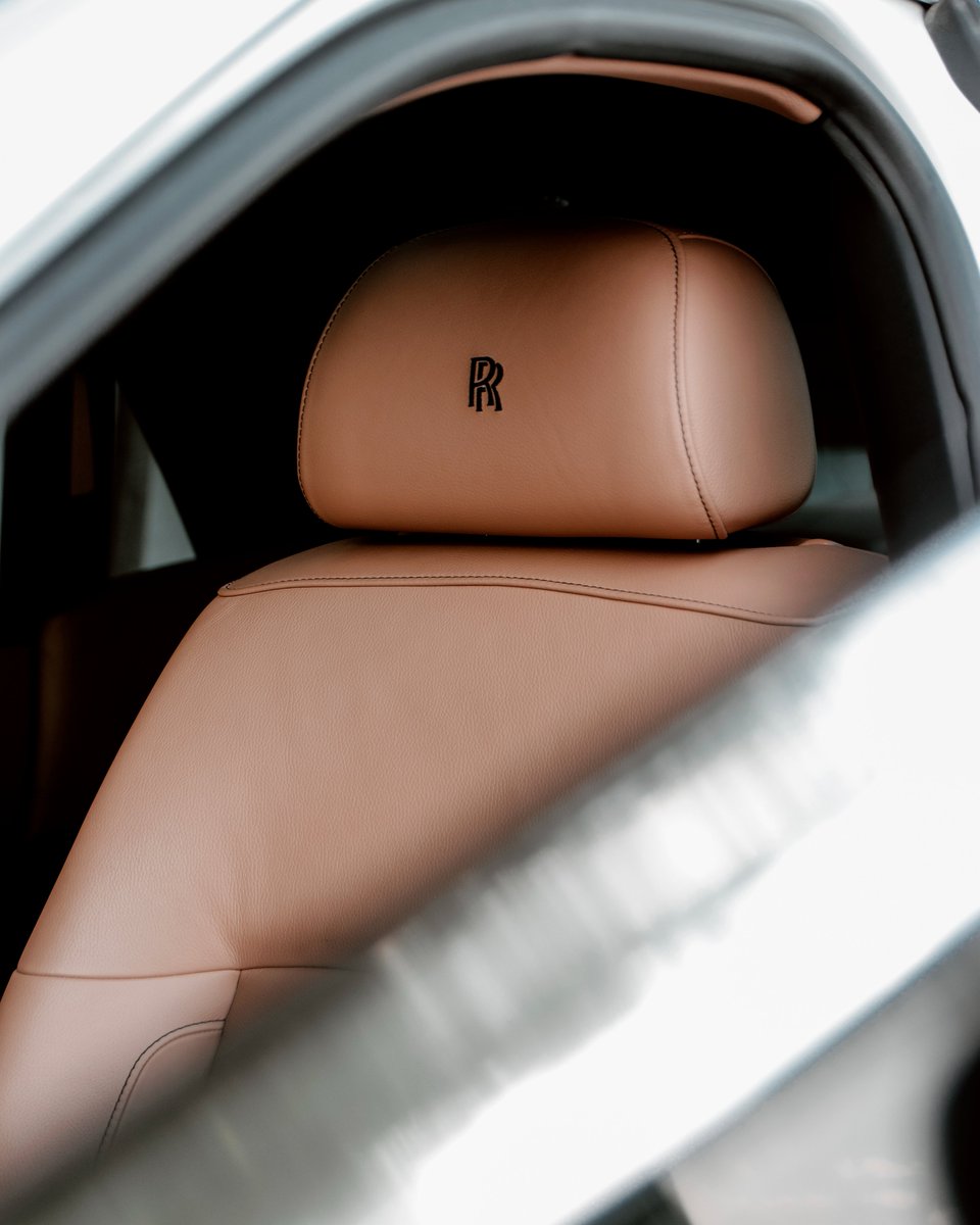 cvautodubai's tweet photo. 2011 Rolls Royce Ghost
GCC Spec | 79,674 kms
563 HP | 6.6 Litre | V12
Top Speed: 250 Km/h
Price: AED 399,000
__________
Available: @thecarvaultdubai
Website: https://t.co/bvJcd3hINr
📞 009714-3884040
#carvault #ghost #whiteghost https://t.co/u3LqIs66P3