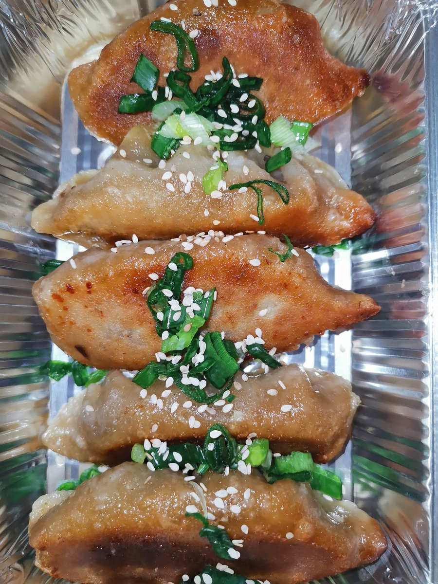 bewokasiankd's tweet image. Hello Friends!
Potstickers will be available today!
5 pieces : ₦1850
10 pieces: ₦2900

P.S. They are alot bigger than you think 😉😉😉

Send us a DM or WhatsApp 08051559618 (for quicker response).

📍Kaduna