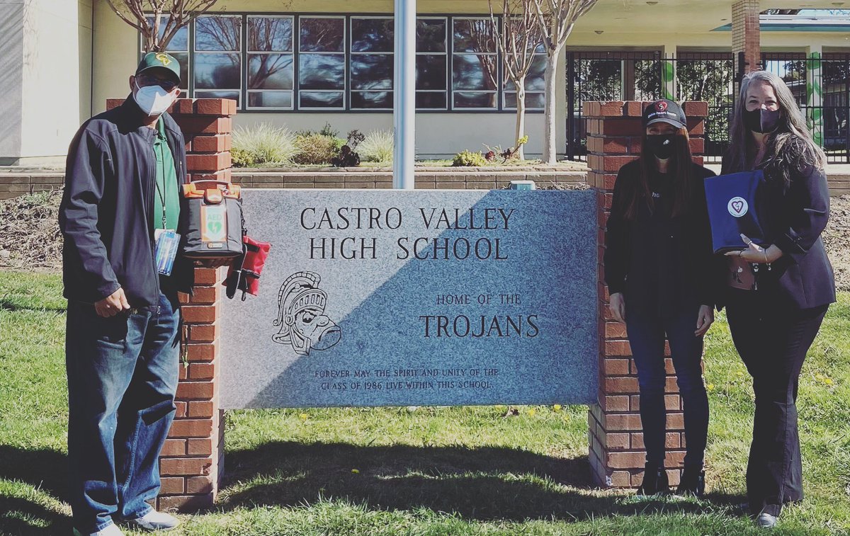 Castro Valley High School was the recipient of an AED which will be placed on their pool deck in case of emergency.  Vice Principal, Chris Fortenberry, and Administrative Asst. of Business Services, Angela Souza, accepted the donation.
