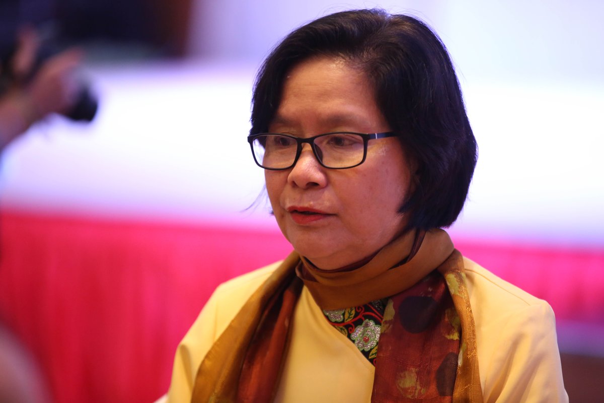 IrrawaddyNews's tweet photo. The military regime on Monday sentenced ousted Yangon Region minister Daw Nilar Kyaw to 16 years in prison with labor on 16 counts of corruption. It accused her of abusing her position to award a concession to a private firm and taking a bribe from it. #WhatsHappeningInMyanmar https://t.co/PapizStBHN