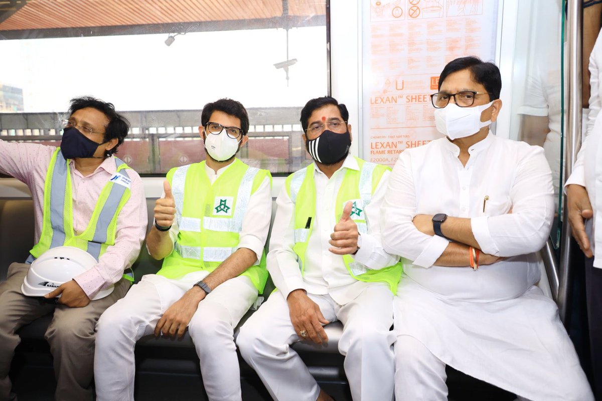 AUThackeray's tweet photo. Visited the trial run of Metro Line 7 along with Min @mieknathshinde ji and MLA @RavindraWaikar ji. For the past few weeks, trial and tests are on with central agencies and we expect clearances for 2A &amp; 7 in the coming few days. We would be running 11 metro trains on the route https://t.co/yfJtsixgsN