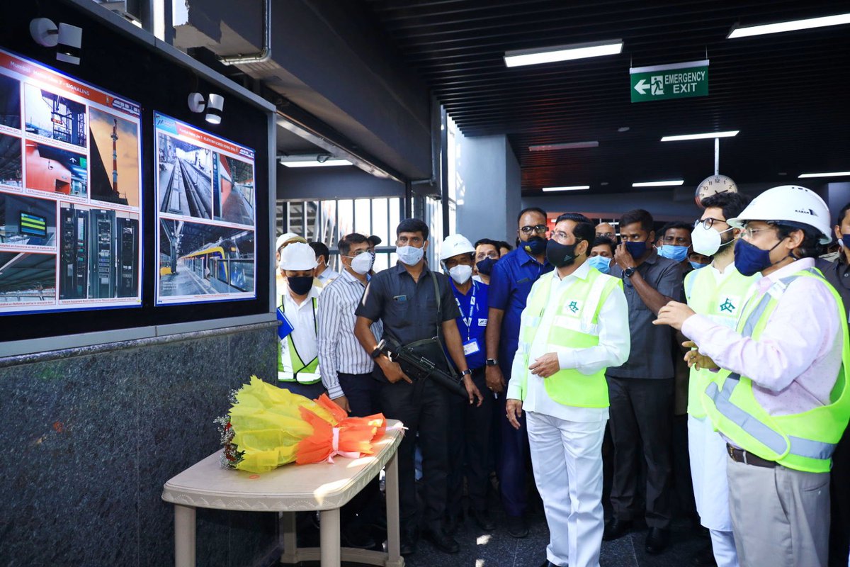 AUThackeray's tweet photo. Visited the trial run of Metro Line 7 along with Min @mieknathshinde ji and MLA @RavindraWaikar ji. For the past few weeks, trial and tests are on with central agencies and we expect clearances for 2A &amp; 7 in the coming few days. We would be running 11 metro trains on the route https://t.co/yfJtsixgsN