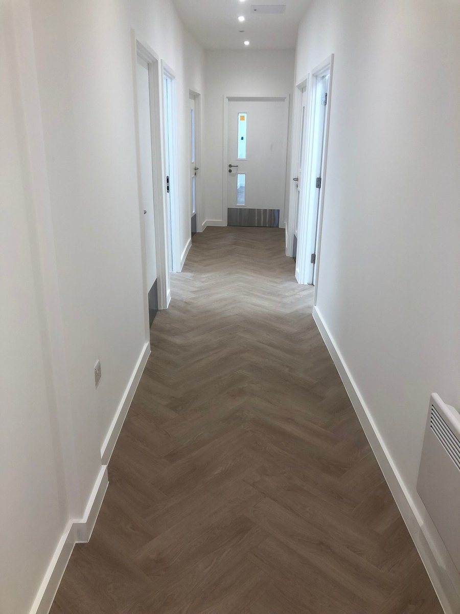 MurphyServices1's tweet photo. Sparkle Clean to X9 Apartments in Finchley, London #buildersclean #sparkleclean #newbuilds https://t.co/Td6BYQX3xq