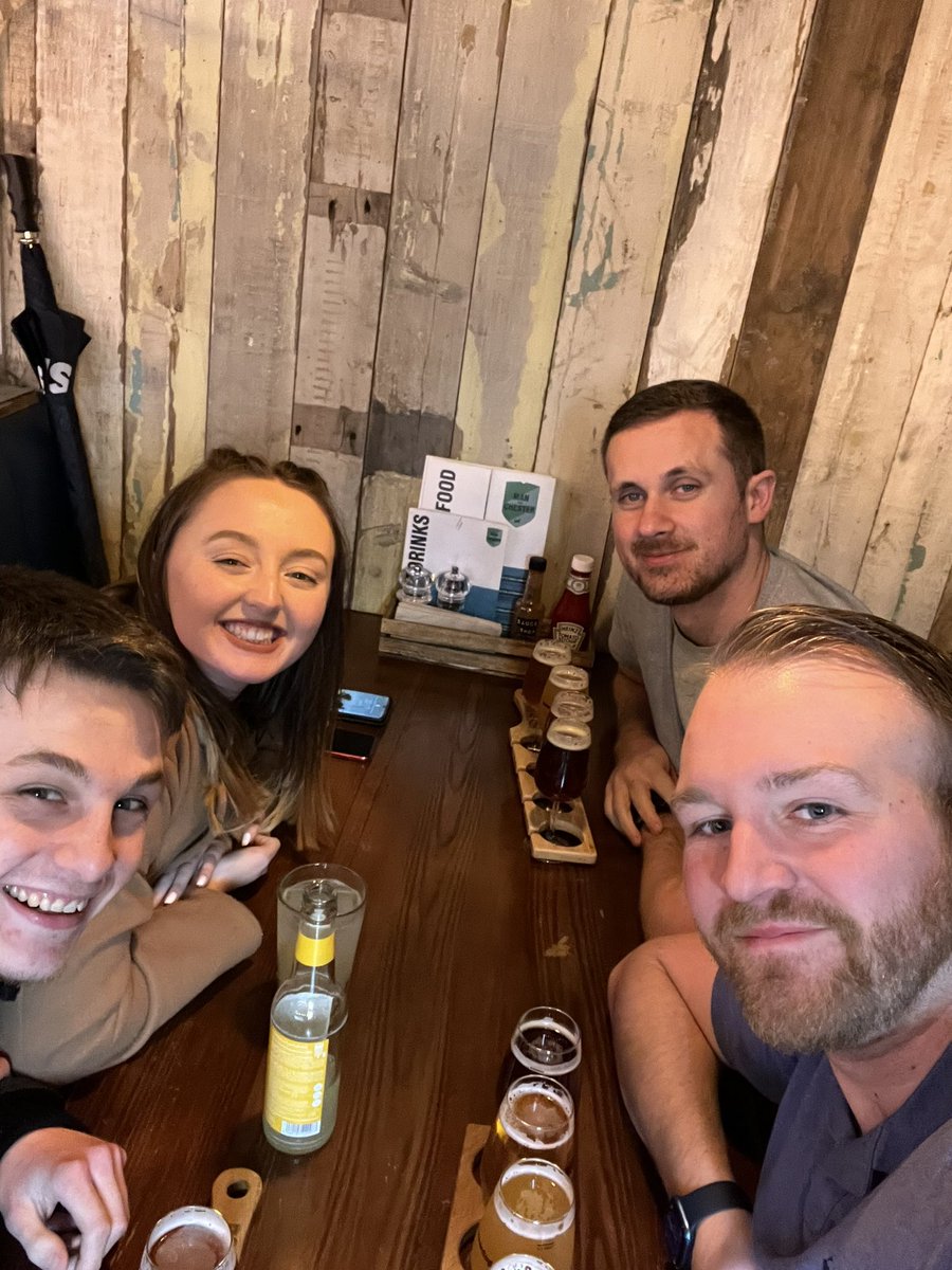 Day in Manchester yesterday catching up with Ali and our new starter Alisha who joins the cloud team on Monday. Welcome to the team Alisha, awesome to have you onboard! Alisha’s other half also joined us for a quick beer! #appadvisory #newstarter #cloudaccountant #blusky