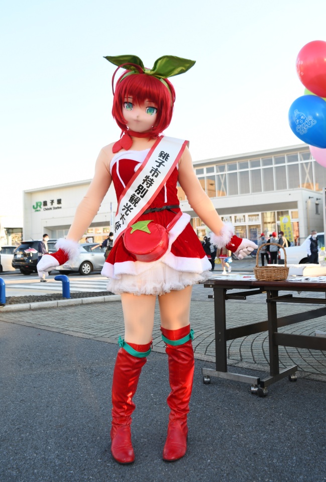 リコちゃんっていつもスカート短いねって言われるんだけど、気のせいだ