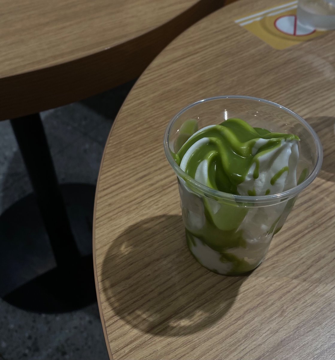 nisanuggets's tweet photo. MAY MATCHA SUNDAE SA MCDO!! MAY MATCHA SUNDAE SA MCDO!! MAY MATCHA SUNDAE SA MCDO!! subong ko lang na knowangs https://t.co/eBXwSJXZyP