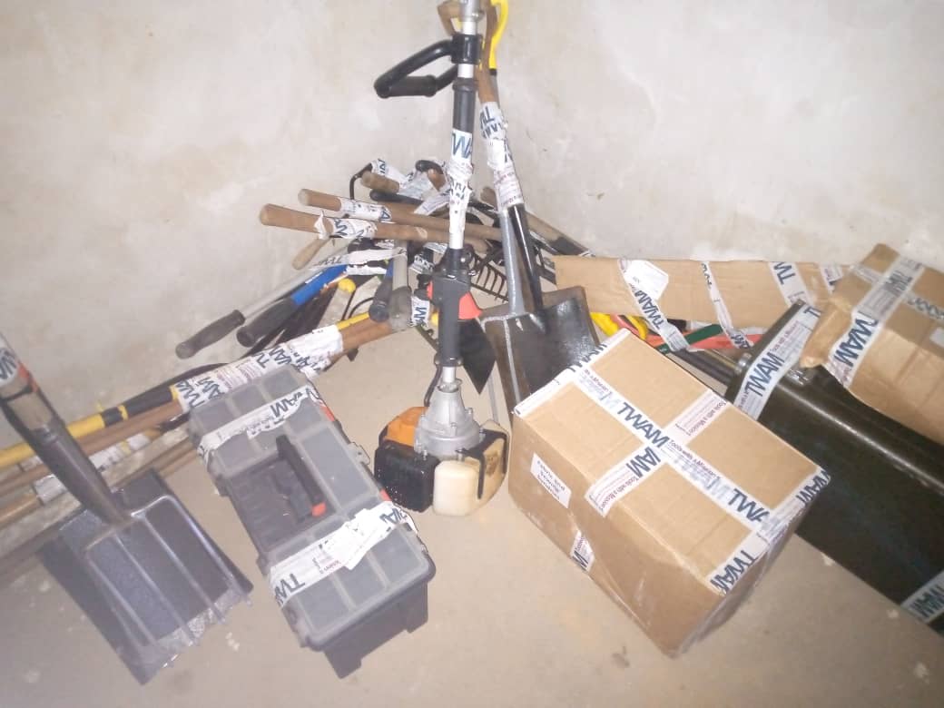 zet_uk's tweet photo. After teaming up with @twam_uk, we are delighted to have helped @TrinityProject4 buy tools for their work. We can’t wait to see them once they arrive at the office in a few days! 

#ToolsWithAMission https://t.co/hPDi9LlMmu