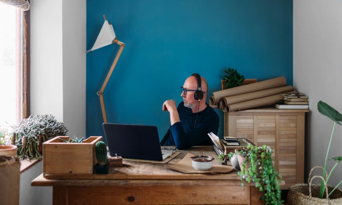 tukitoday's tweet photo. Loneliness and anxiety afflict many people working remotely, but companies can support workers. https://t.co/r0R16tJZcI  

#tuki #tukitoday #tukiapp #support #insecureemployment #community #uk #europe #futureofwork #flexibility #recruiting #staffing #shiftsupport #stability https://t.co/VAEypToGQt