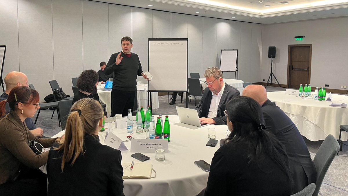 d_onyshko's tweet photo. .@NDI Central Europe in cooperation with @demsoc brought together deputy majors and representatives of 18 cities from 🇵🇱🇨🇿🇸🇰🇭🇺to #Prague to discuss strategies for innovative citizens engagement, also in the context of the ongoing war in #Ukraine. #StandWithUkraine #stopwar https://t.co/LXAvz9zSqT