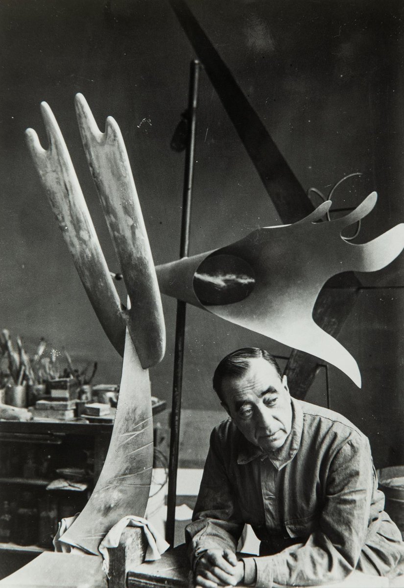 FondoDocArteCon's tweet photo. “Ángel Ferrant a escala doméstica” en @fundacionmarch #MuseodeArteAbstractoEspañol #Cuenca hasta el 8 de mayo. 7 esculturas de pequeño formato, 6 relieves en barro cocido y 14 dibujos realizados entre 1939 y 1955. Para conocer más sobre #AngelFerrant 👉https://t.co/px1N8Rxz53 https://t.co/HY3HVVzovX