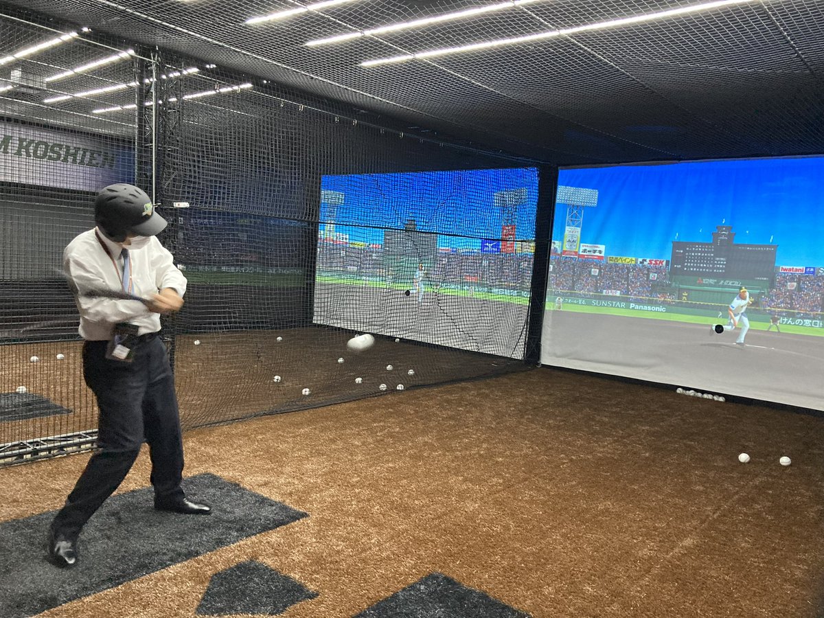 石井としろう 西宮市長 Toshiro Ishii S Tweet 明日3 3から甲子園球場南にオープンする甲子園プラスの内覧会に行って来ました 野球がない日も野球が楽しめる 最新のcgつきバッティングセンターも経験させてもらい センター前ヒットを打てました Trendsmap