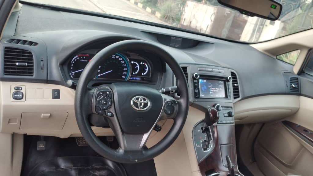 CarsConnectNG's tweet photo. π€³ TOYOTA VENZA #Keystart
βββββββββββ
Year: 2013 Model
Status: Unregistered
Duty: Fully Paid
Price: β¦6.3M
Condition: Excellent
Location: Abuja π³π¬
Call/W: 08068278079
π³π¬Nation Wide Deliveryπ
Please Retweet π
#ALjufu #ccngnsmag #CarsConnect https://t.co/DbthVNHyMV