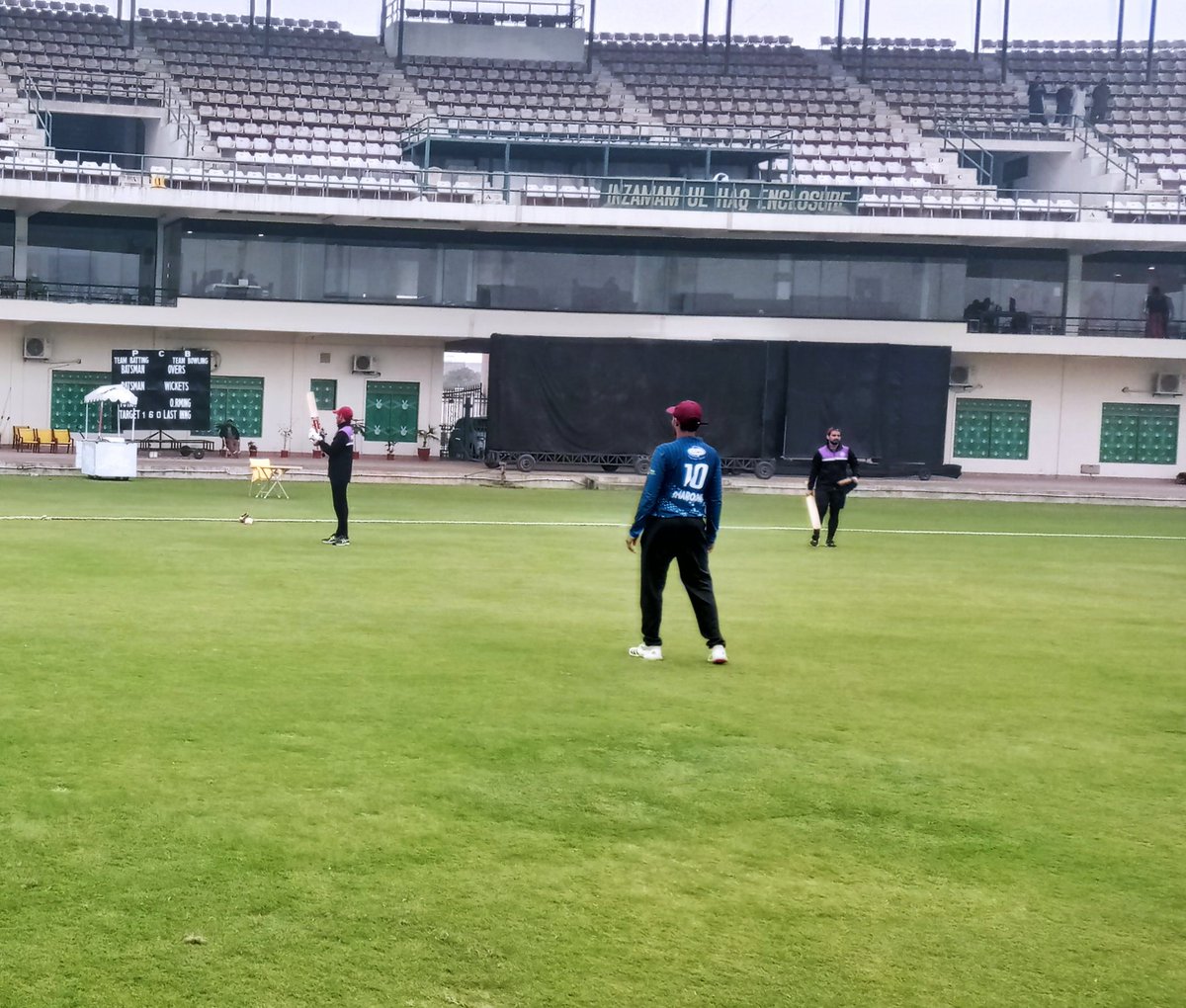 farhanwrites's tweet photo. #PakistanCup | Innings Break
Southern Punjab: 159 (42)
Amir Yamin 35 (35)
Agha Salman 30 (46)
Mir Hamza 4/25 (10)
Abrar Ahmed 3/44 (10)
Mohammad Umar 2/34 (7)
#SPvsSINDH https://t.co/lPFQ8BcoaE