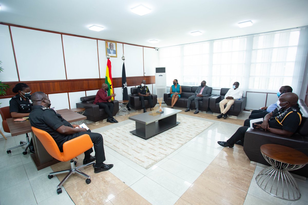CBODGhana's tweet photo. We are grateful to the IGP for receiving CBOD executives in his office on March 1, 2022 to discuss pertinent security issues affecting the downstream petroleum sector. @GhPoliceService https://t.co/kCF7dSyRfy