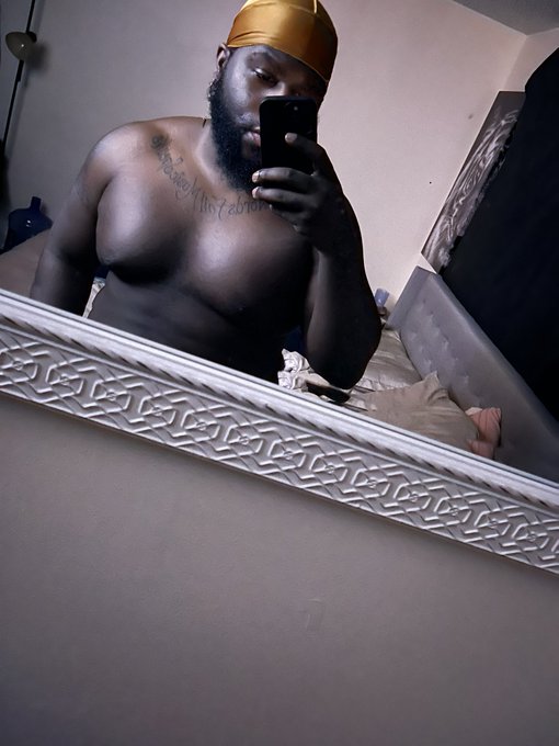 Im a fat boy but I know somebody like it. I think 🤔 lol https://t.co/CwNeOuC1kc<a href="/tag/onlyfans"class="tags"><span>#onlyfans</span></a><a href="/tag/sellingcontent"class="tags"><span>#sellingcontent</span></a><a href="/tag/sneakylink"class="tags"><span>#sneakylink</span></a>
