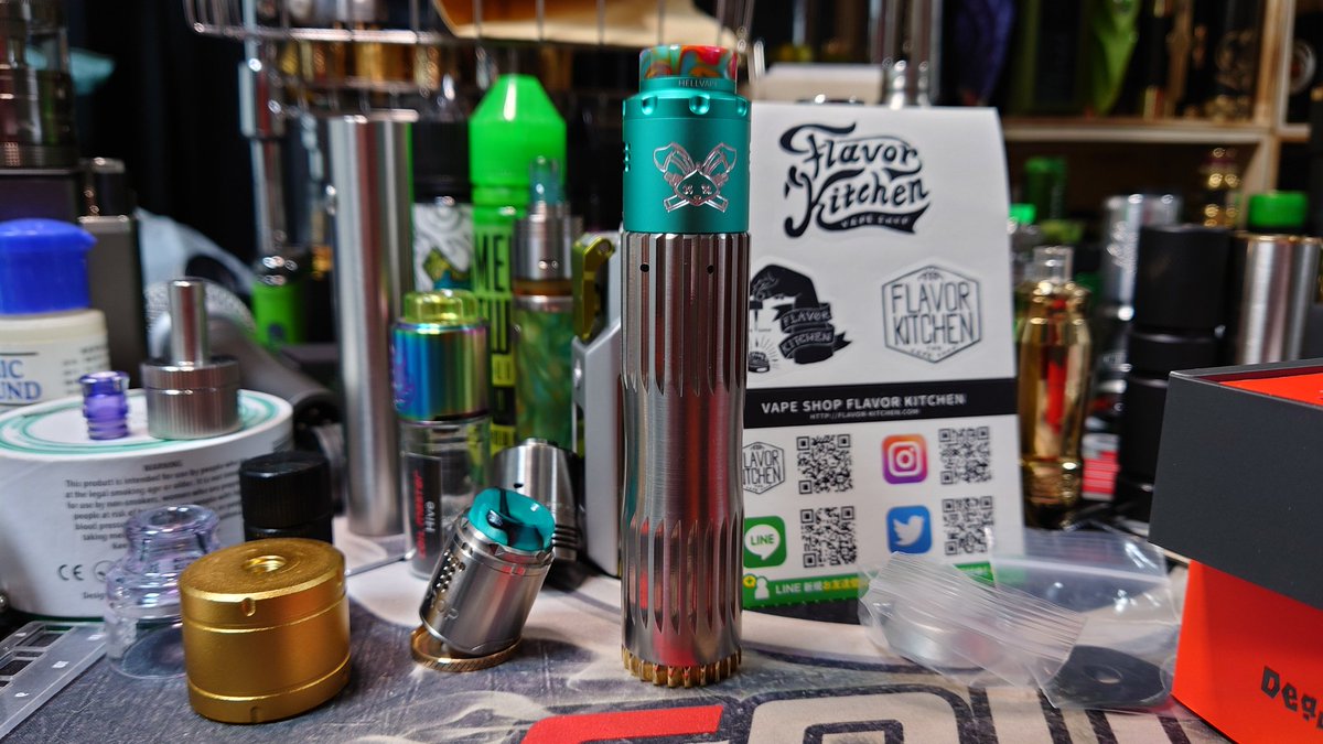 CebrjowHwScHCkj's tweet image. @FlavorKitchen さんから、#着弾 デトラビ3、ターコイズ😋👍めっちゃいい色、ありがとうございます。🙏🙇💦Deadrabbit V3 RDA #Hellvape #DeadRabbit3 #DeadRabbit3RDA