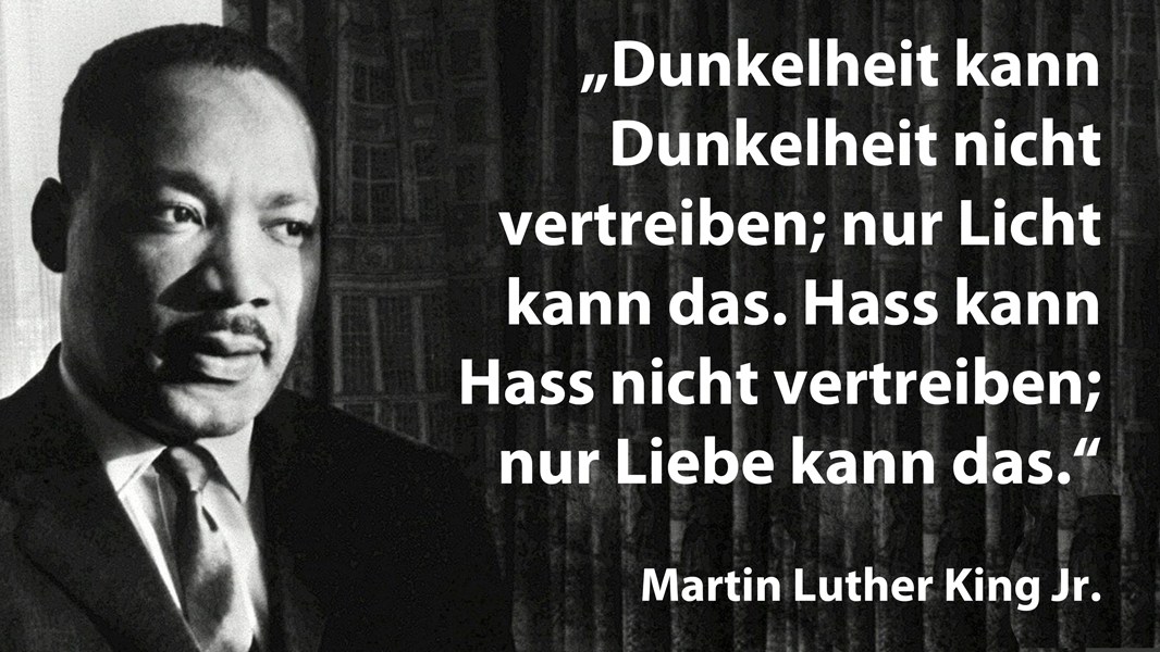 ULTRAKAERL's tweet image. In eigener Sache: Wir werden hier immer wieder auch von links kritisiert, weil wir Karl Lauterbach angeblich als Heiligen darstellen. Das ist Quatsch! ULTRAKÆRL versteht sich als Antwort auf all den Hass der Wissenschaftsfeinde und Nazis, der nicht nur gegen … 1/6