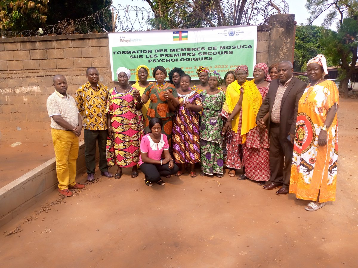 Aujourd'hui 02 .02.2022 le mouvement des Survivantes de Centrafrique MOSUCA a eu l'opportunité d'être formé par nos Bailleurs ,la fondation Mukwegue,et OCHA.  sur la formation en premier secours psychologue merci a la fondation Mukwegue RienPourNousSansNous.