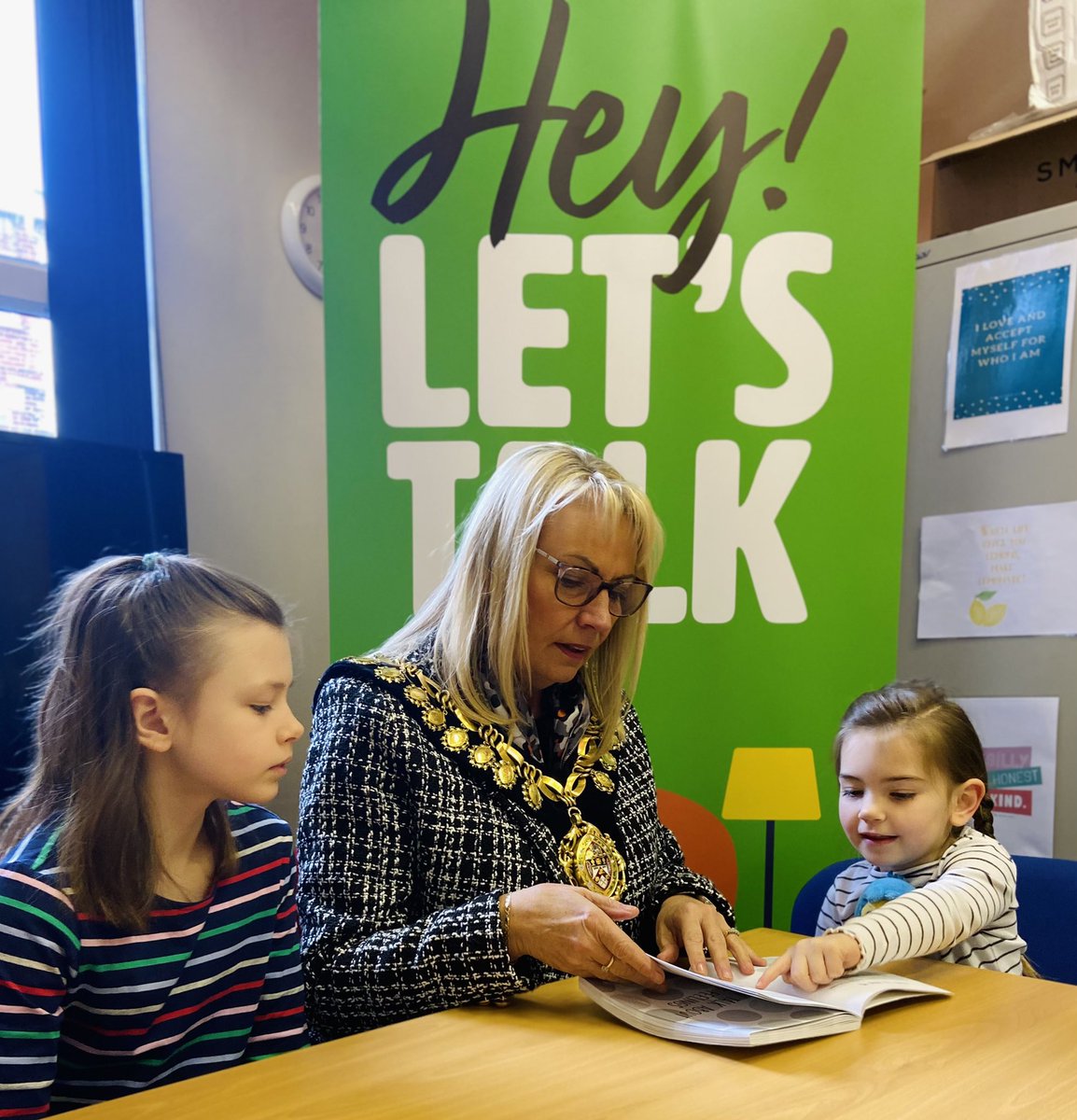 They say to never work with kids and animals, this gorgeous duo kept Madame Mayor well entertained at our office last week - cuteness overload. #Wellbeing #mayoress #funnychildren #MentalHealthAwareness #PositiveVibesOnly #YoungPeople #barnsley #Huddersfield