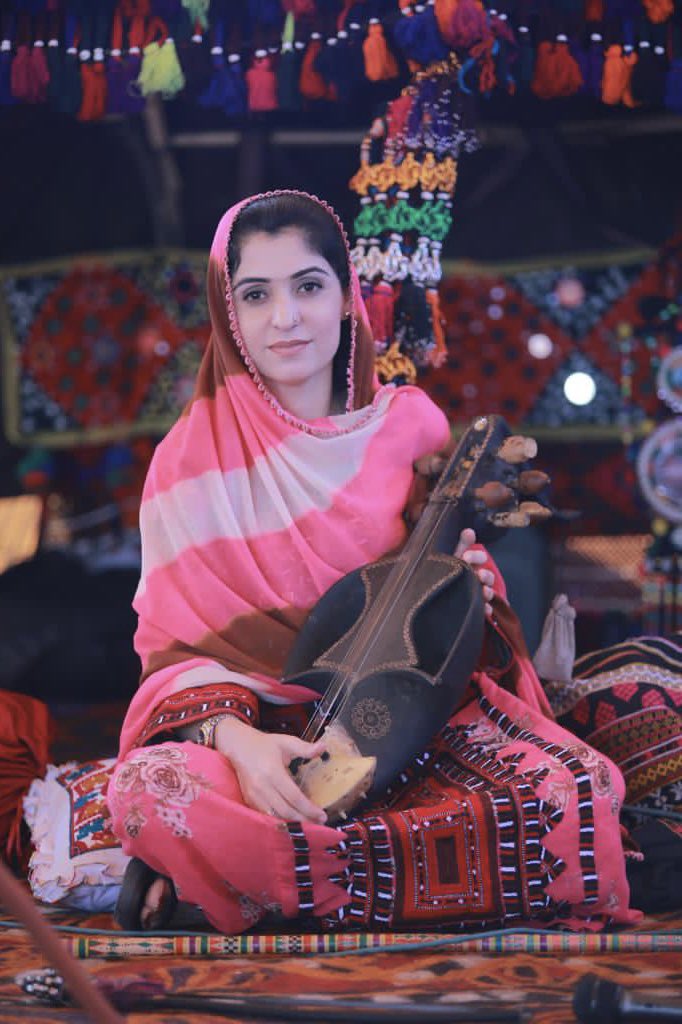 Dadshah99's tweet photo. 2nd March 2022
Baloch Culture day
. ❤️يوم الثقافه البلوشيه

#يوم_الثقافه_البلوشيه
#BalochCultureDay
@BCT_Om
@Meena_Majeed https://t.co/ielD4VypVZ