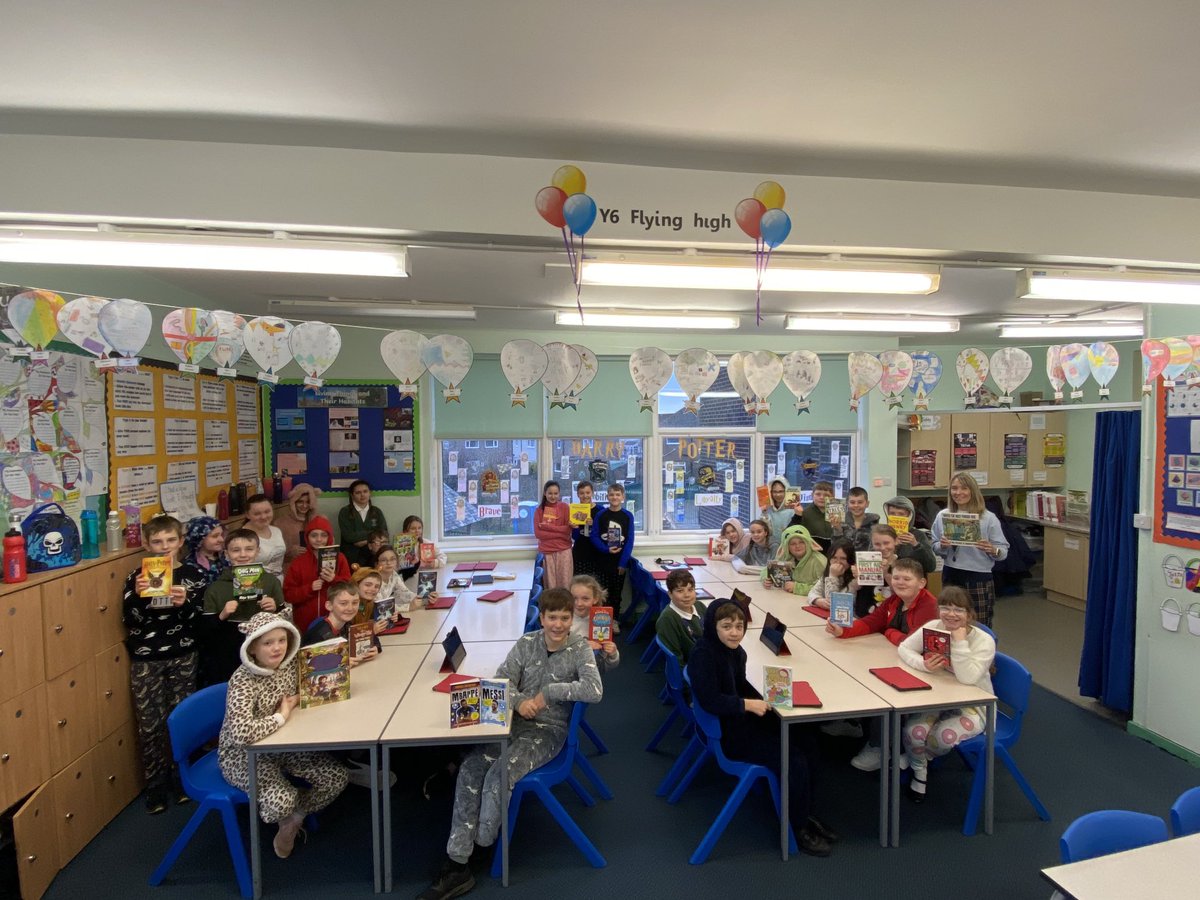 World Book Day ready! #bedtimestories #teamyear6 #pjlearningpower