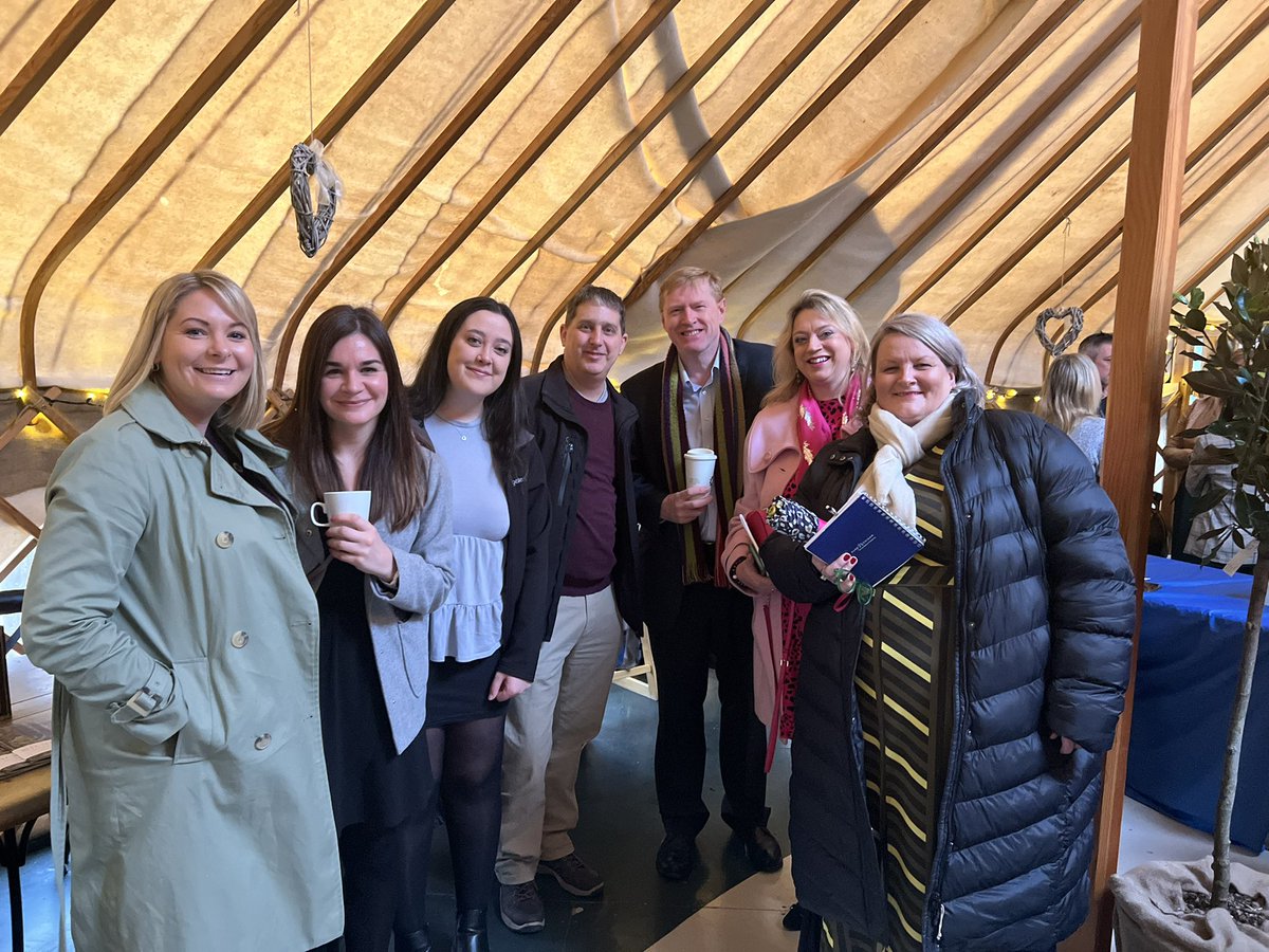 Bloxham Mill (@bloxhammill) on Twitter photo At the #cherwellbusinessawards launch with lots of the businesses from #BloxhamMill
#FatPandaFirstAid
#waymakerconsulting
<a href="/newmaneventsltd/">Newman Event Service</a> At the #cherwellbusinessawards launch with lots of the businesses from #BloxhamMill
#FatPandaFirstAid
#waymakerconsulting
<a href="/newmaneventsltd/">Newman Event Service</a>