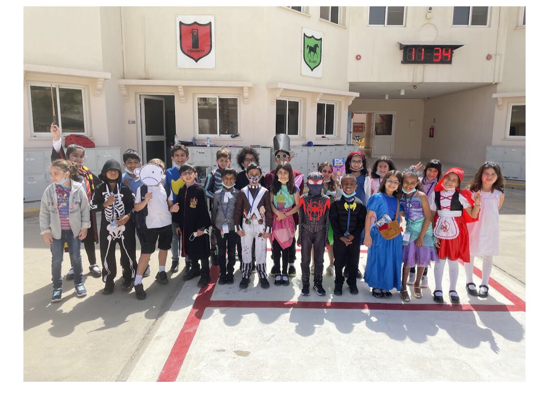 BISRYearThree's tweet photo. @BISRYearThree having a fab time on #WorldBookDay @BISRPrimary @BISRLibrary @bisriyadh https://t.co/EvvVdhOWzP