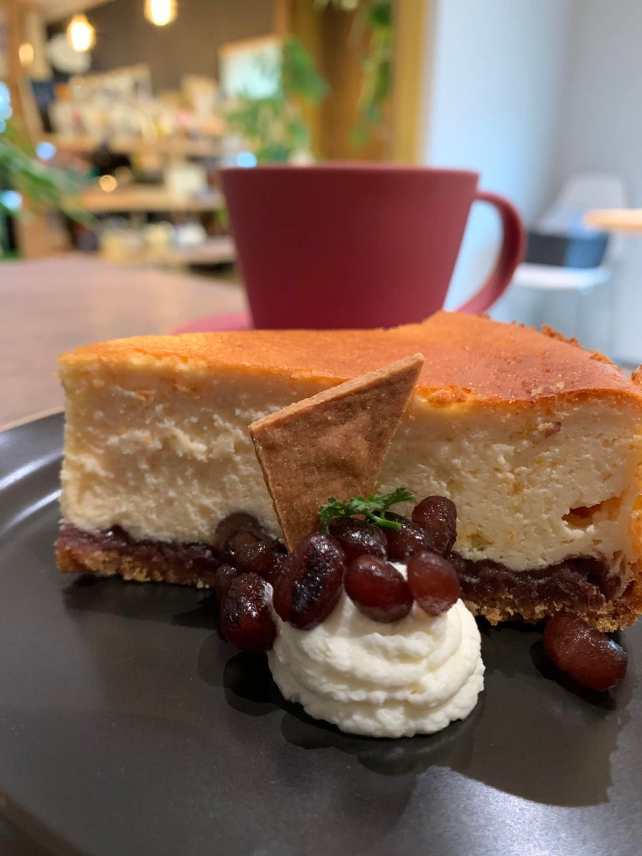 阿波ふうど 絶品 阿波すず香のチーズケーキ 阿波ふうどスペシャリスト 金田さん やどり菜 さんへ 阿波すず香 を使ったチーズケーキを食べに行ってきました 爽やかな香りと すっきりとした酸味 絶妙な甘さの小豆 美味しい 旬