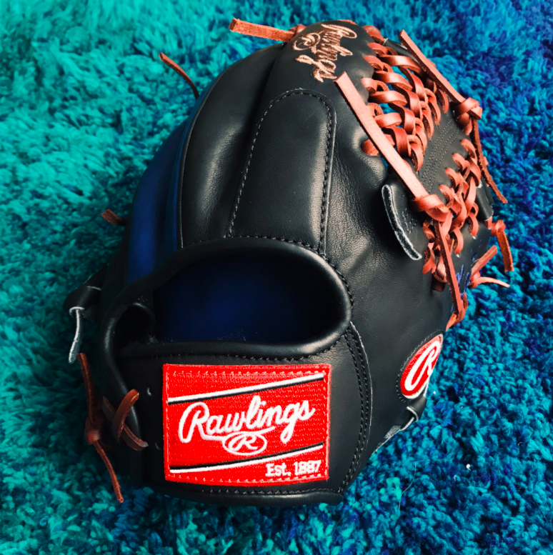 bbglovefamily's tweet photo. 【No.24】
■ご提供者
タロ さん
(@kodaitone)

■メーカー
#Rawlings 

■ポジション
投手

■区分
軟式

■型
-

■ポイント
⚾DBに所属していたパットン投手のグラブをイメージ。ご本人とDMにて連絡。最後はサインボールが届くというサプライズも。

#みんなのグラ部
#道具からみるプロ野球 https://t.co/rti7Upnera