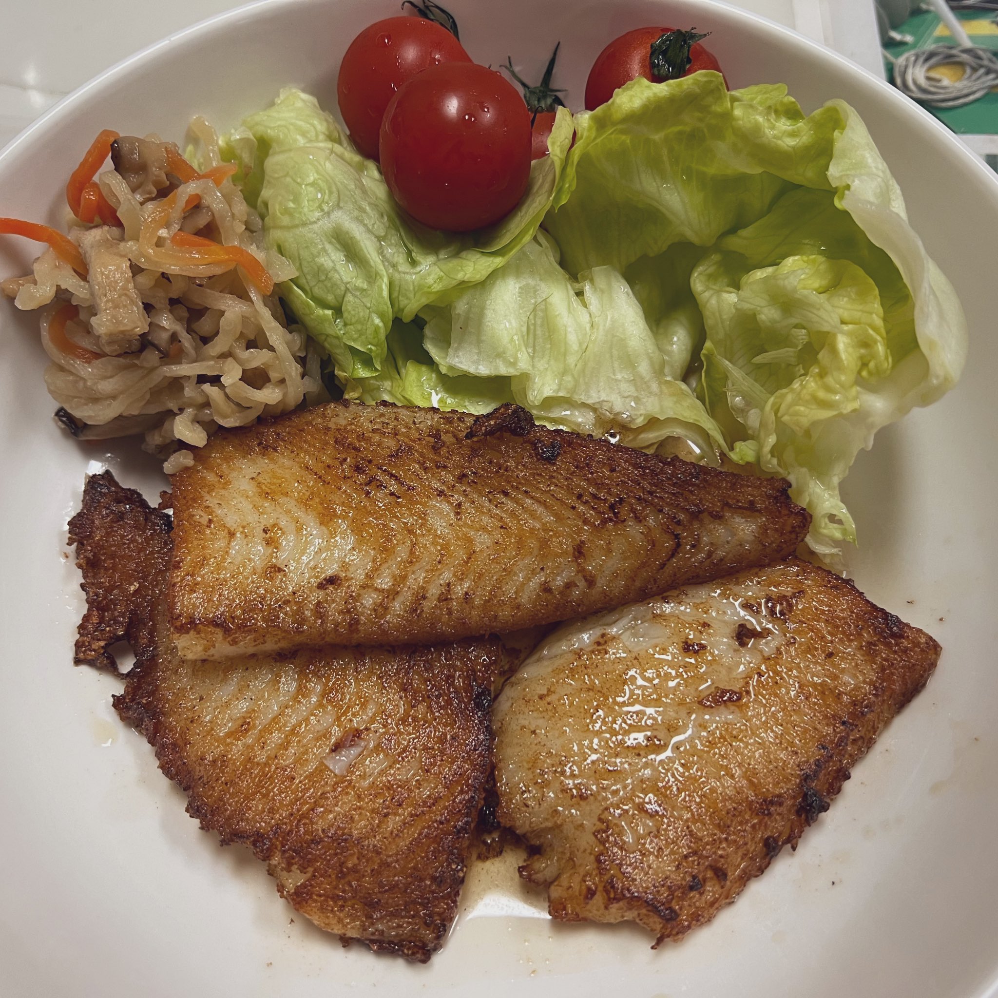 تويتر おしけん على تويتر 晩飯 アブラカレイのムニエル作った この魚おいしい また買おう T Co Xyv9r6h752