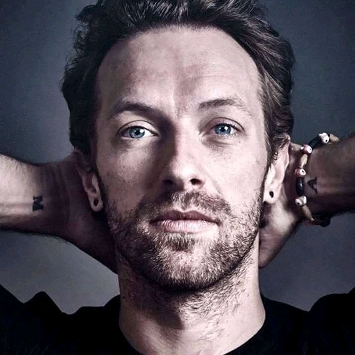 Happy birthday Chris Martin, the main vocalist of Coldplay!!    