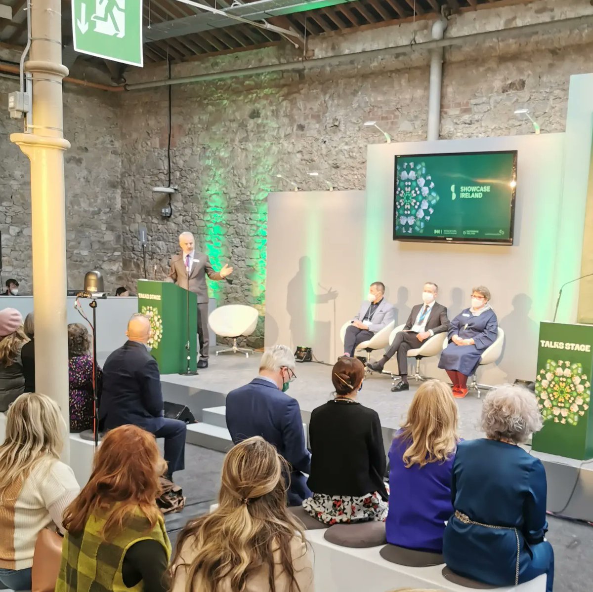 ExpoPlatform_'s tweet photo. As #ShowcaseIreland draws to a close, it's been an amazing experience ❤ The exhibition drew in thousands of buyers and hundreds of brands at @TheRDS.
We are delighted to work with @DCCIreland as their event platform provider and congratulate them on their show! #LiveisBack https://t.co/R9lfmw46h6