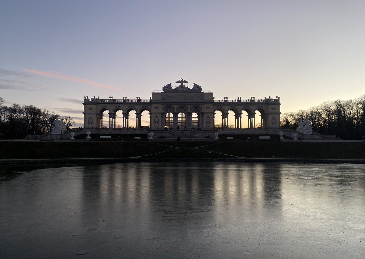 rolouw's tweet photo. @Sarietha @Gina_and_tonic @WrStaatsoper One of my favourite spots in the city is Schönbrunn Palace, going there for a walk on the grounds or you can visit the palace museum. https://t.co/em1fYwY89Z