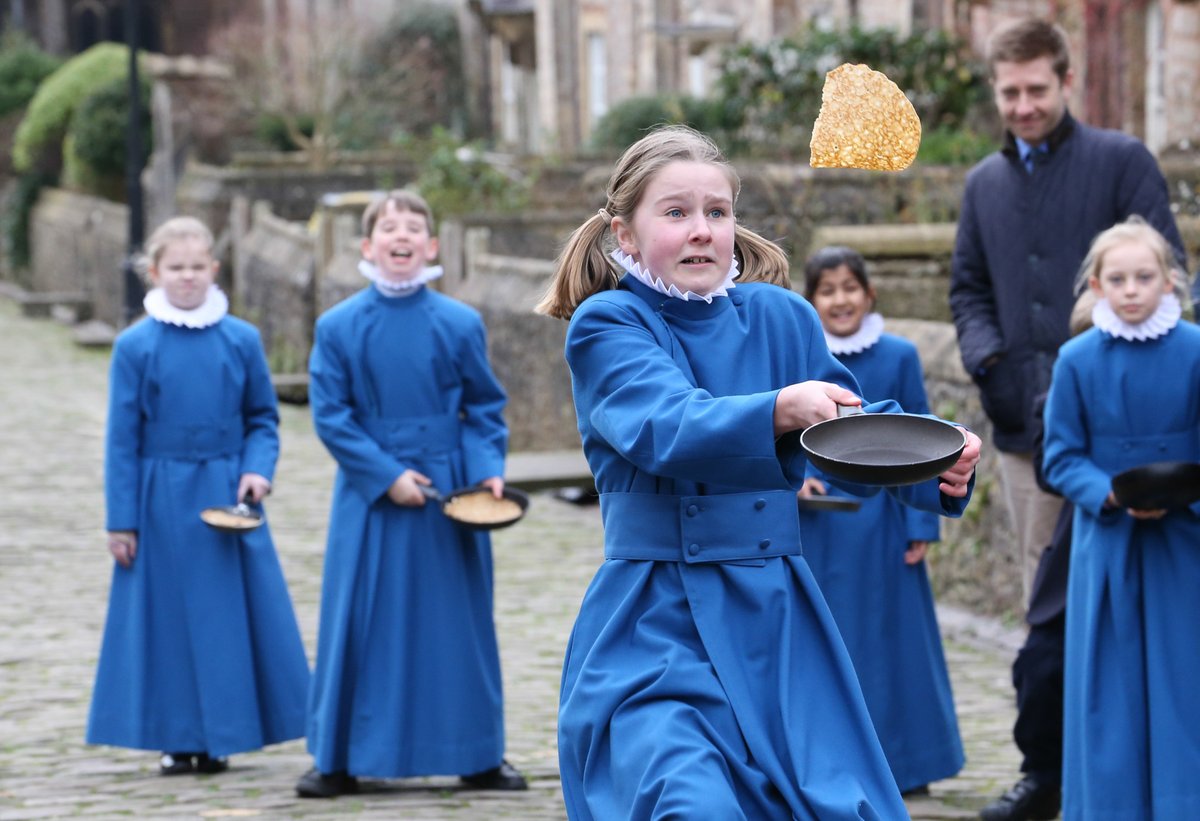 Frying pans at the ready! Who do you think won this Chorister pancake race yesterday? 

📷 Jason Bryant

#ShroveTuesday #PancakeDay #PancakeRace