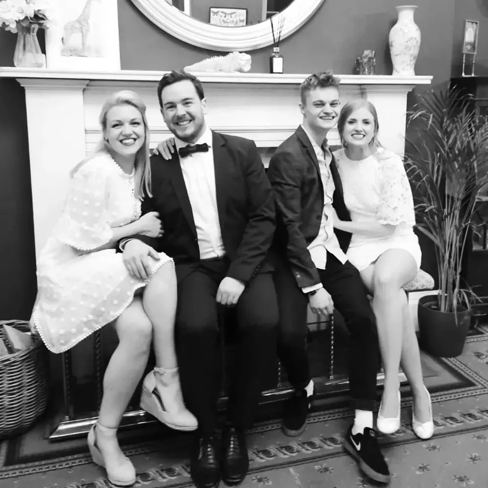 We only have 17 tickets left for Friday and 23 for Saturday!
Make sure you get booking those tickets so that you don't miss out on your chance to see this brilliant show.
ticketsource.co.uk/pinpoint-produ…

#thelastfiveyears #jasonrobertbrown #theatre #localtheatre #musical #south #acting