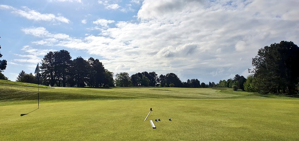 Aaron Bowen tweet media